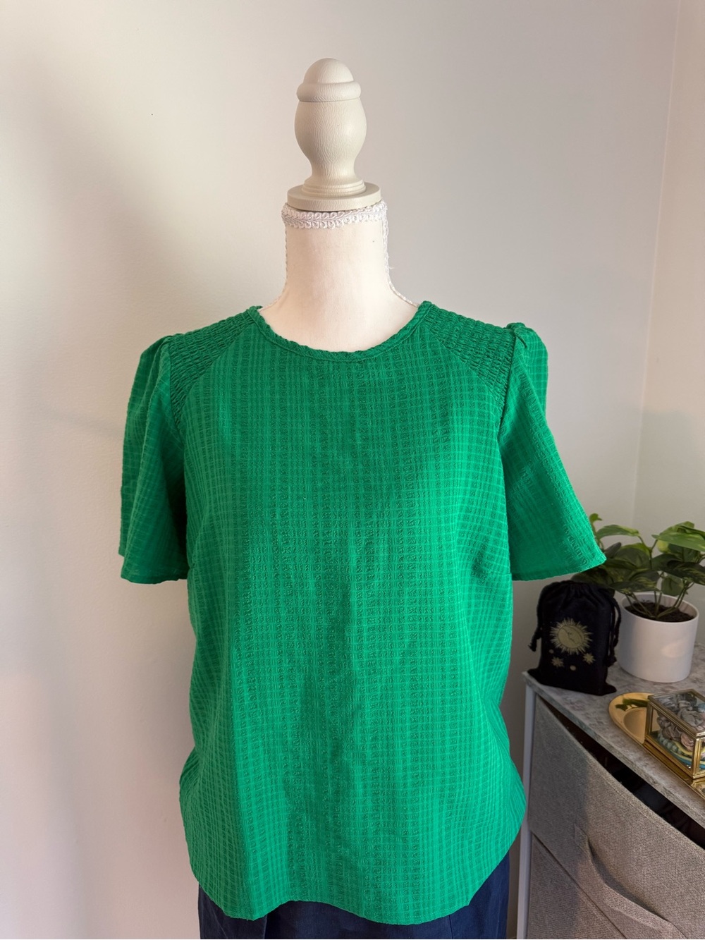 Womens S Green Textured Short-Sleeve ruffled blouse top: Work chic teacher